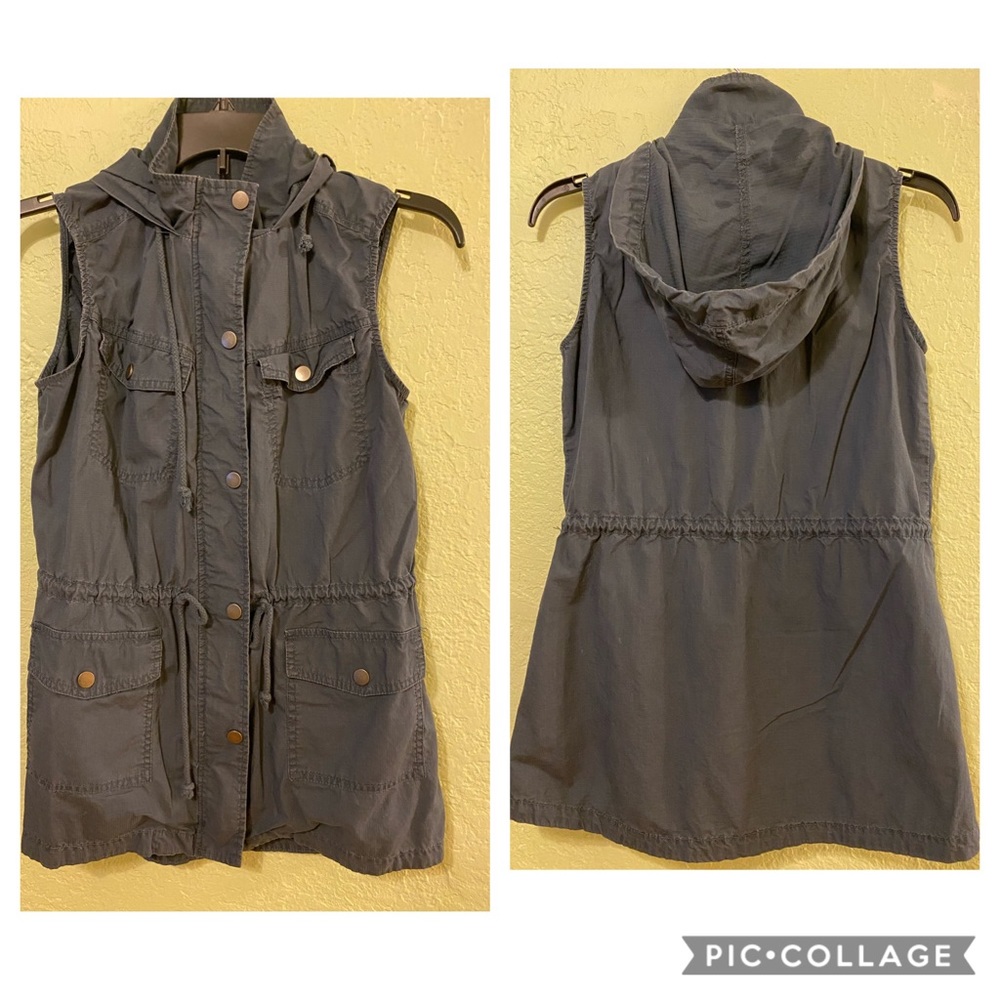 Mudd hooded button up